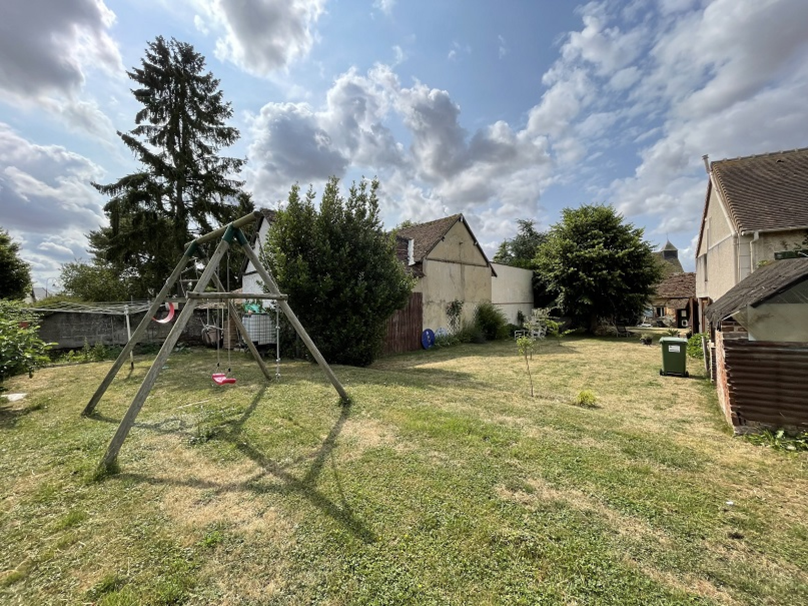 Vente ALLAINVILLE MAISON 3 CHAMBRES SUR 635 M² DE TERRAIN CLOS AS IMMO